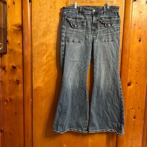 American Eagle Jeans Size 18 Short